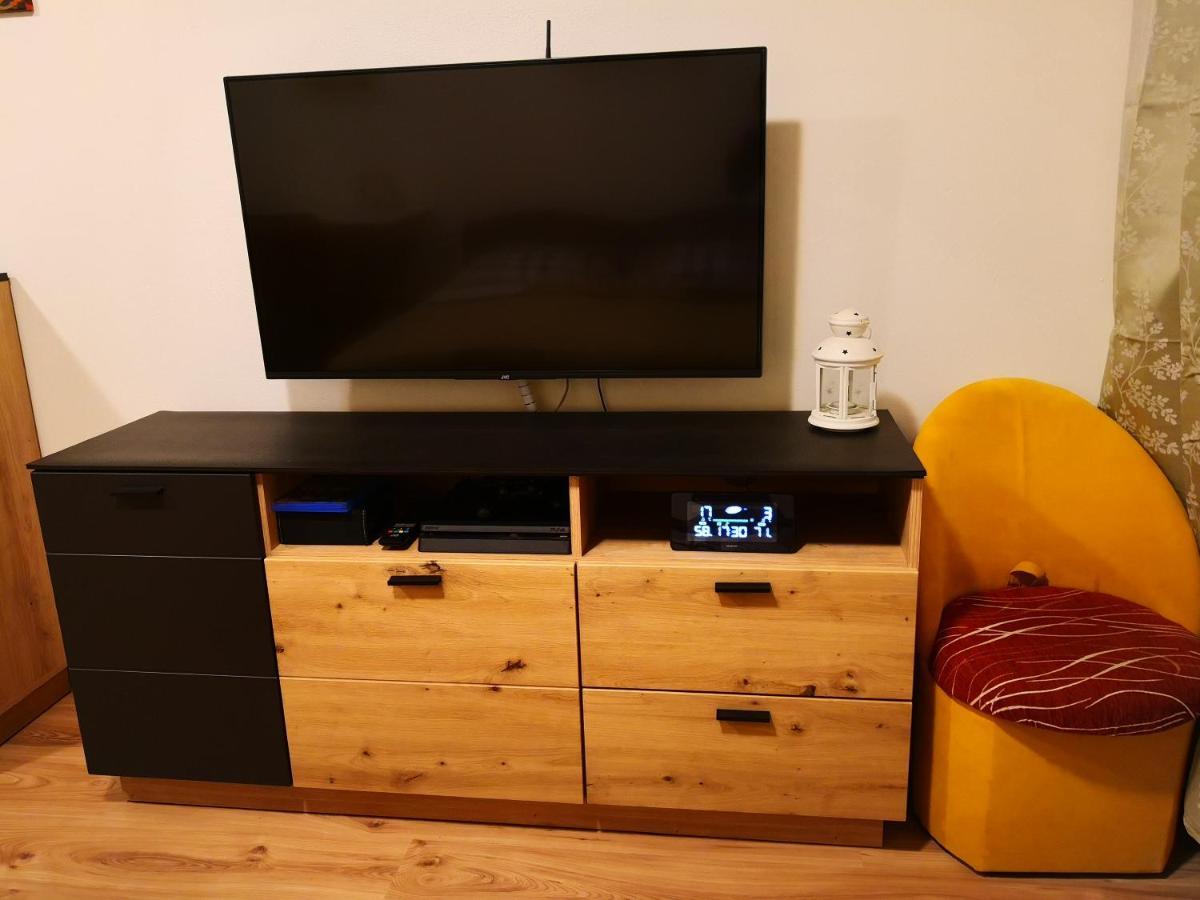 דונובאלי Apartman Sedmicka Horec מראה חיצוני תמונה