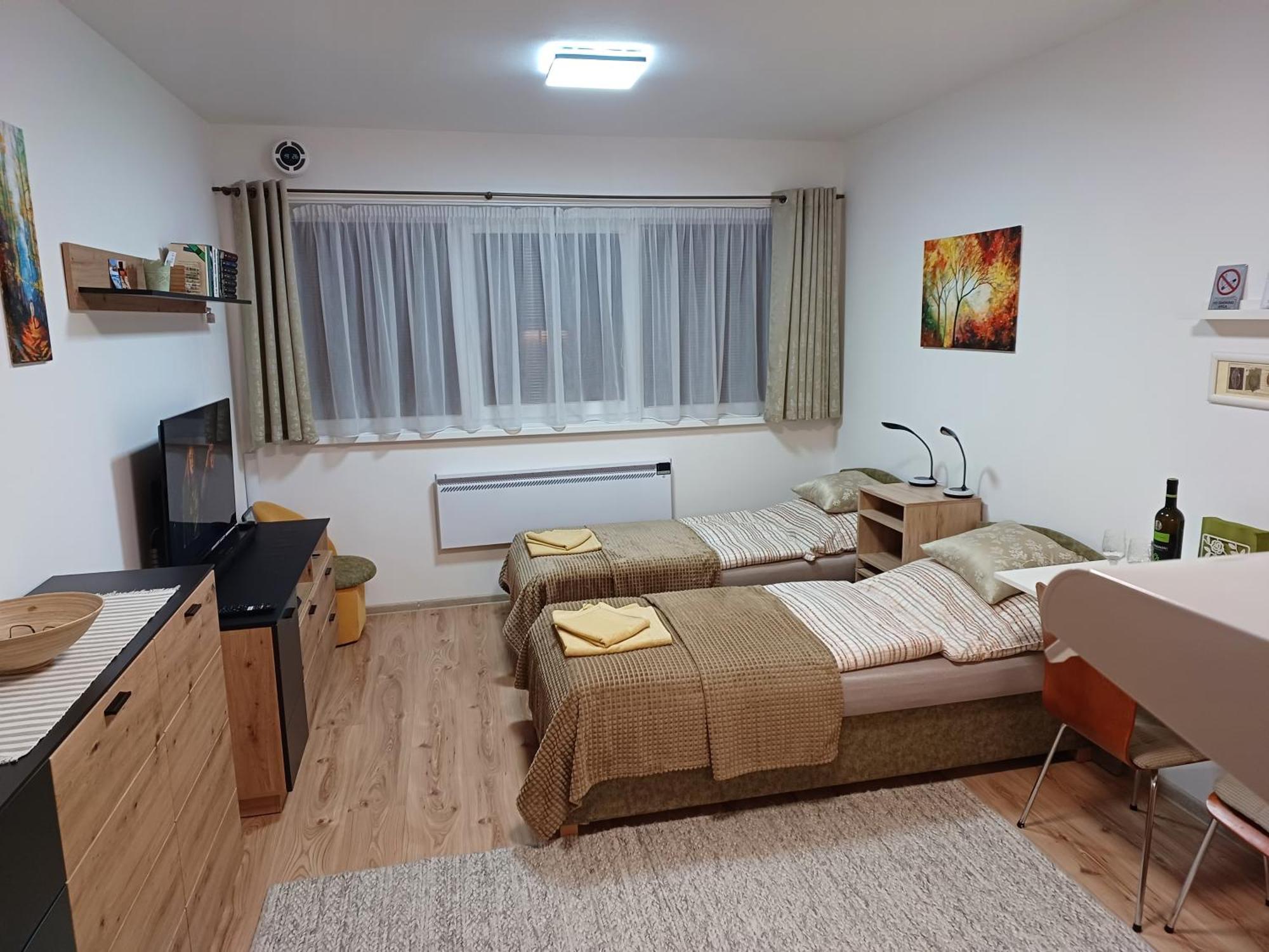דונובאלי Apartman Sedmicka Horec מראה חיצוני תמונה